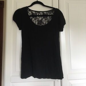 Black shirt with lace and bow back